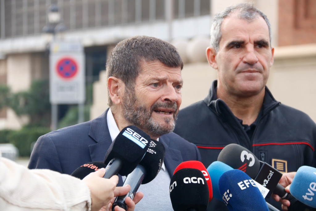 Albert Batlle, tinent de l'alcaldia de seguretat de l'Ajuntament de Barcelona, fent balanç de la nit de Cap d'Any a Barcelona