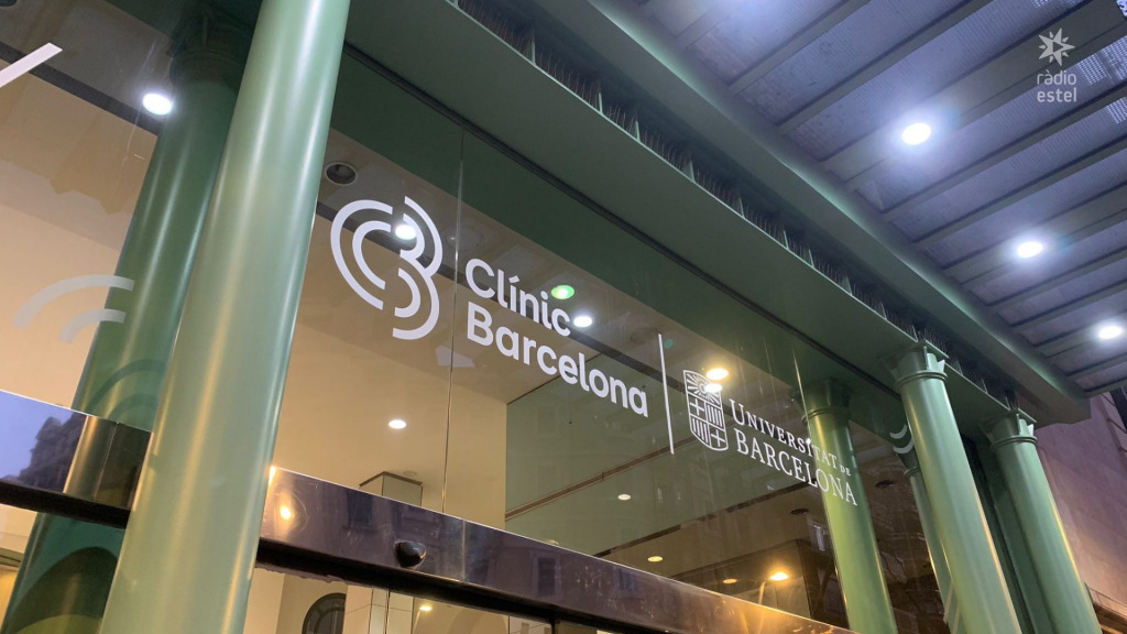 La porta d'entrada de l'Hospital Clínic de Barcelona