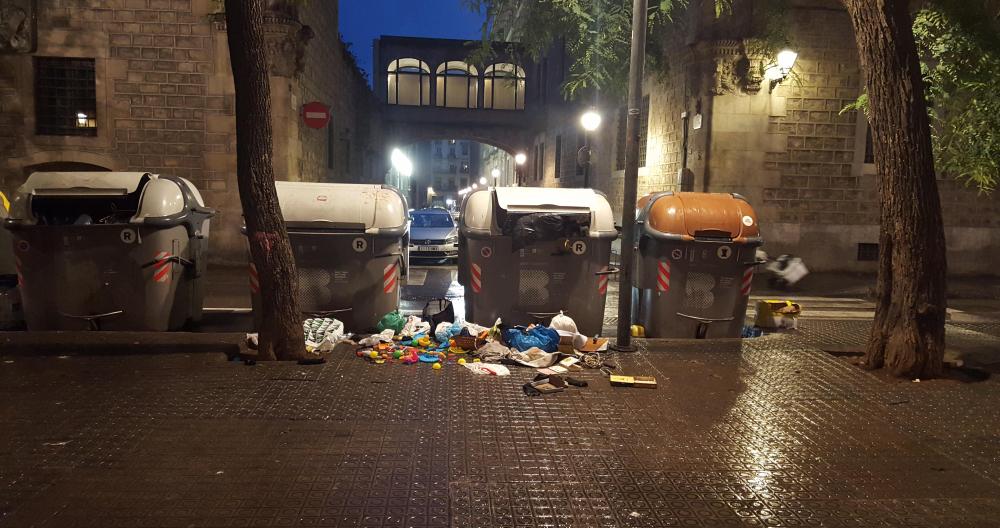 Brutícia als carrers de Barcelona