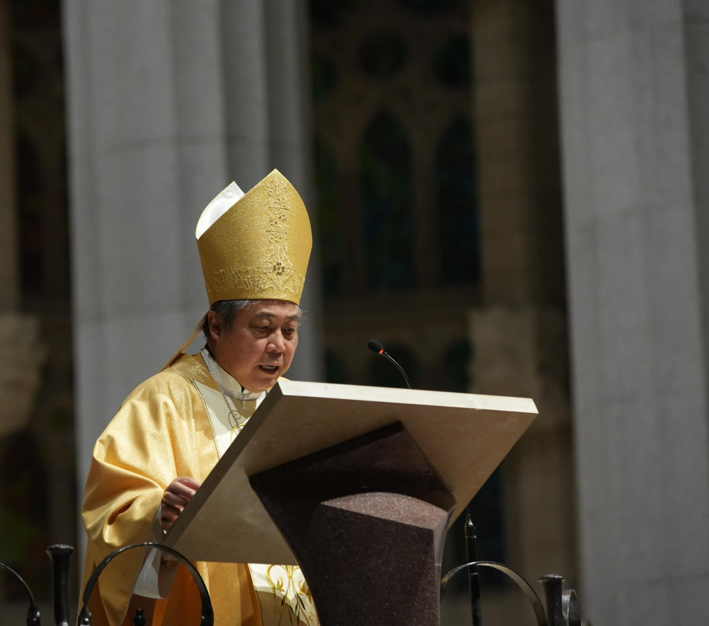 El nunci del Papa a Espanya, Bernardito Auza, durant l'homilia