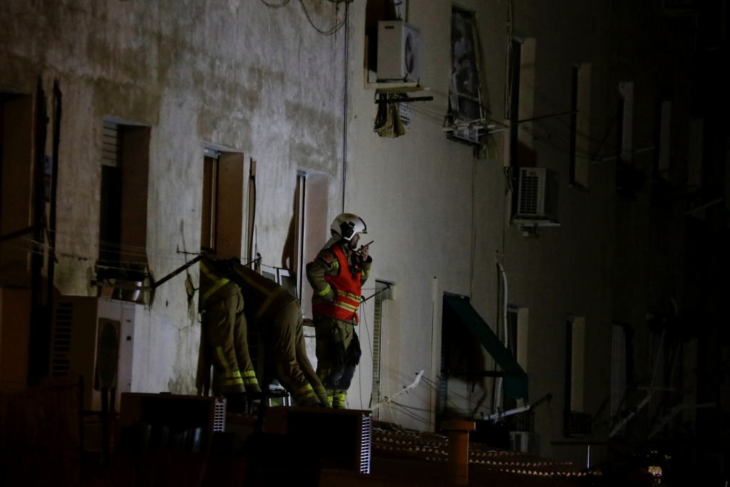 Imatge de l'esfondrament d'un edifici a Badalona, el 6 de febrer de 2024 | ACN