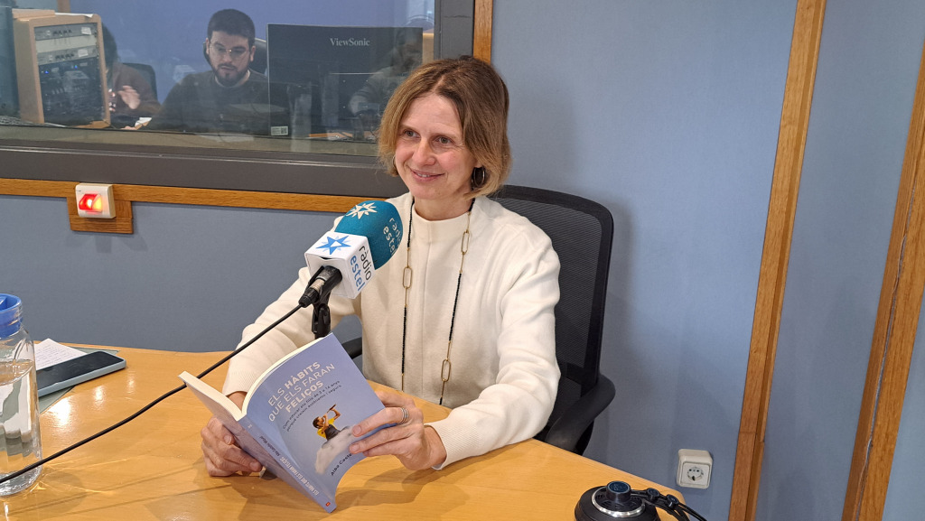 La sociòloga, educadora i mediadora Alba Castellví, a Ràdio Estel | RÀDIO ESTEL