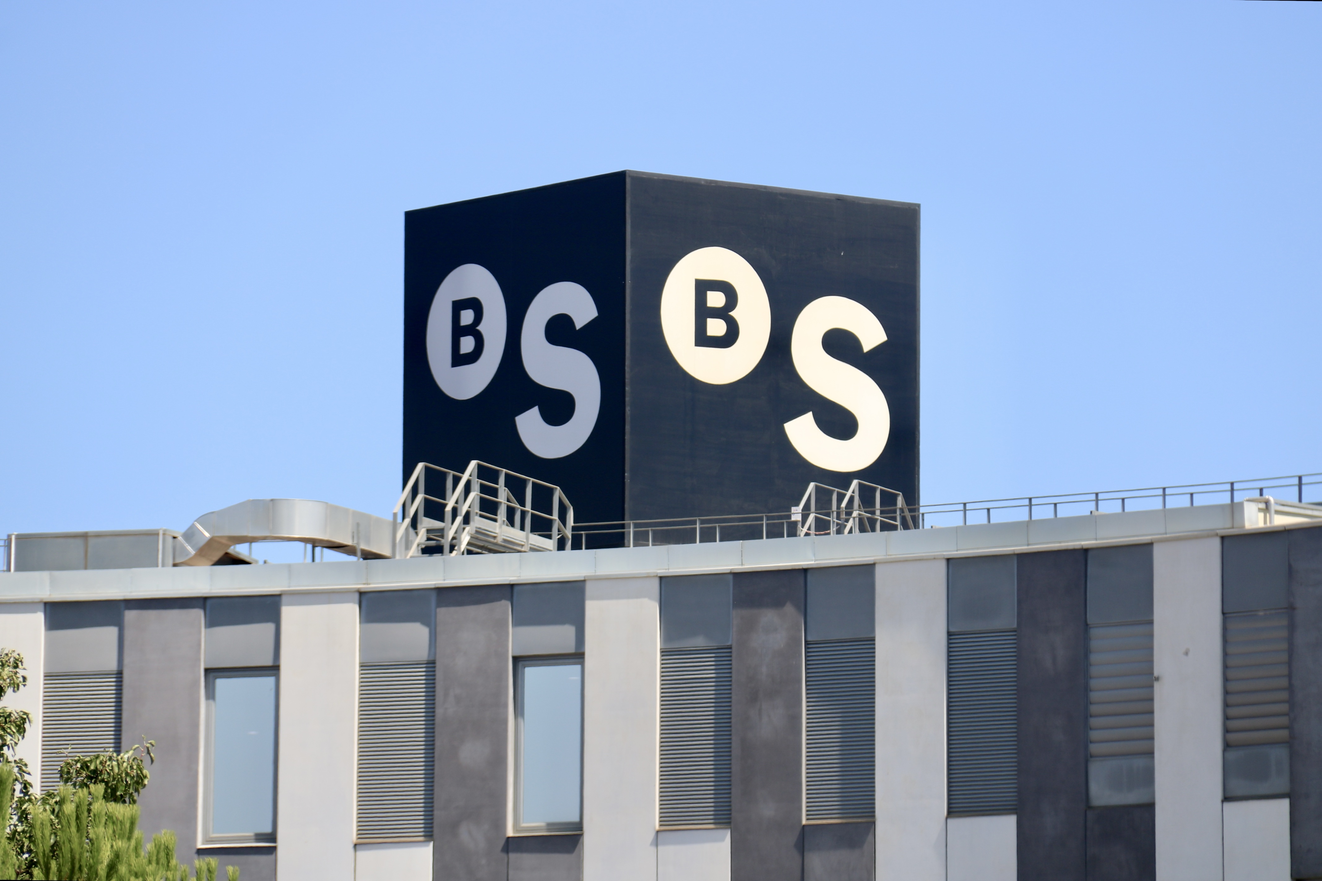 Les claus i l'impacte de l'OPA del BBVA al Banc Sabadell