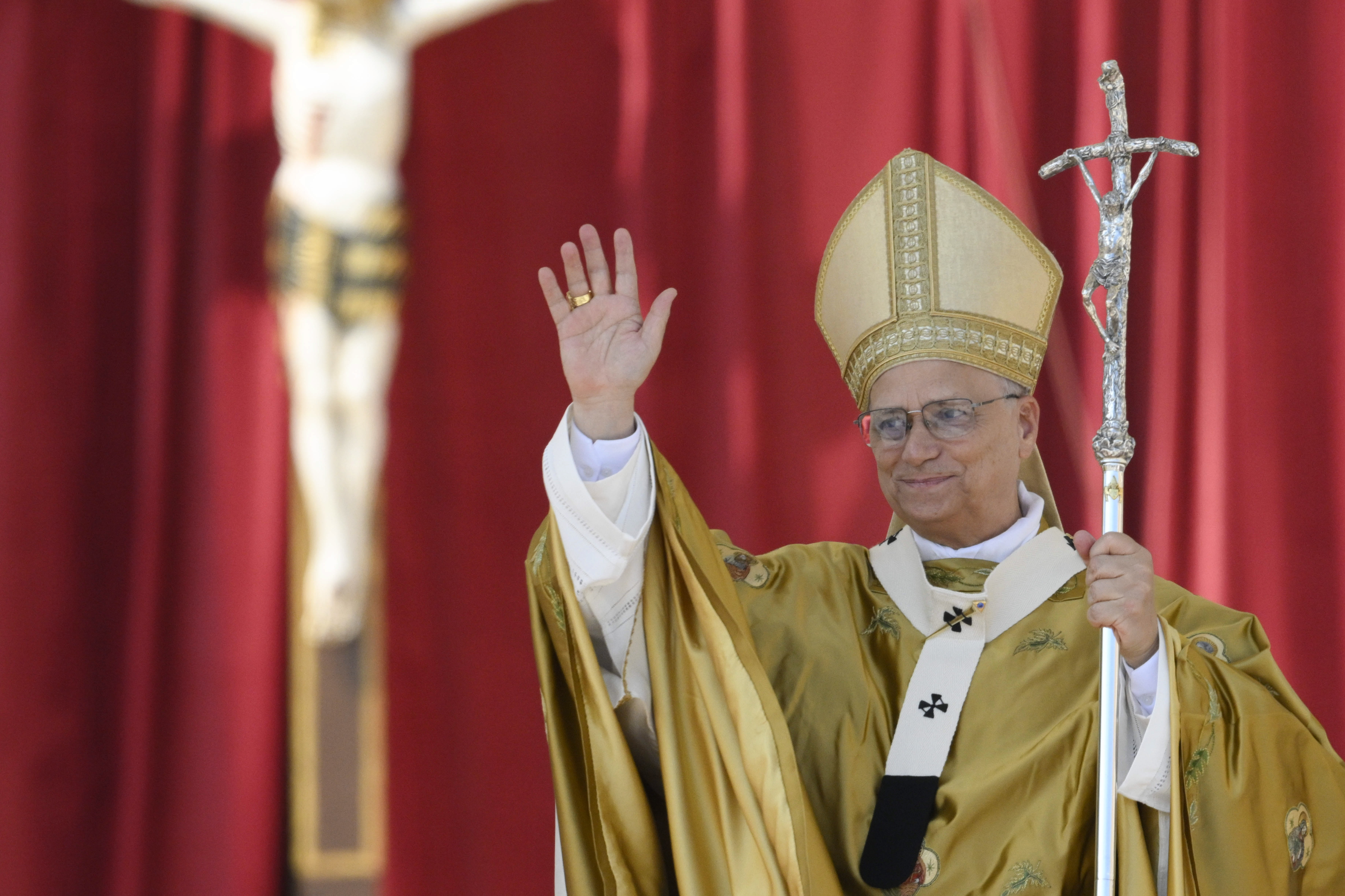 La trobada de Lleó XIV amb Carles III: un "moment històric" d'unió entre catòlics i anglicans